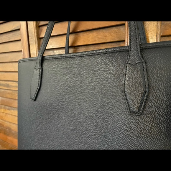 Kate Spade tote - Picture 8 of 10